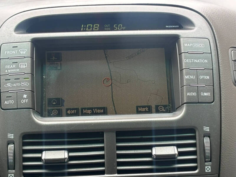 2004 Lexus LS 430