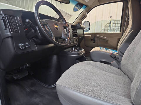 2021 Chevrolet Express 2500
