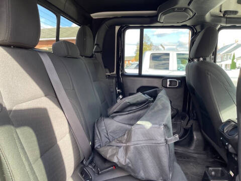 2022 Jeep Gladiator Altitude