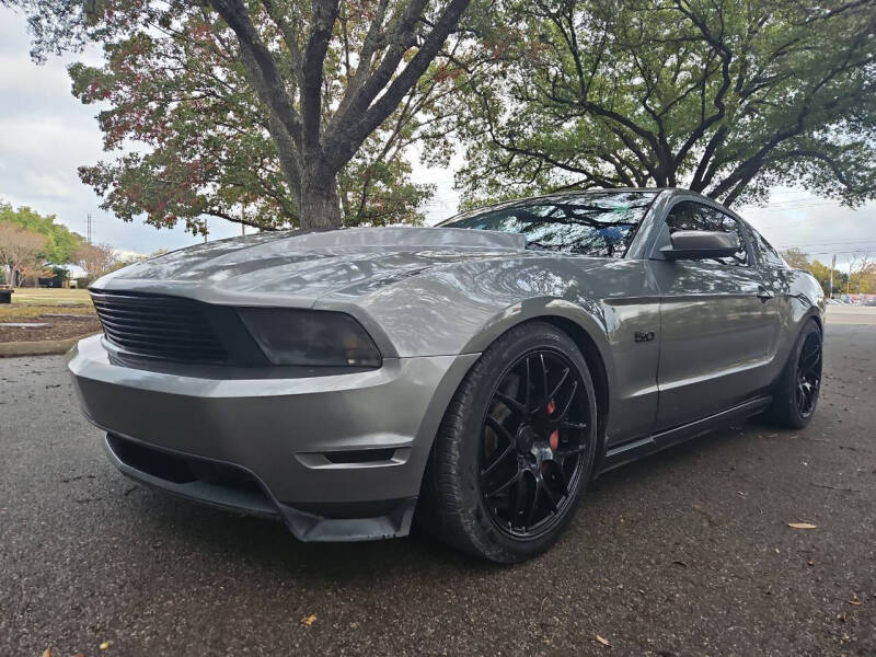 2011 Ford Mustang GT photo 8