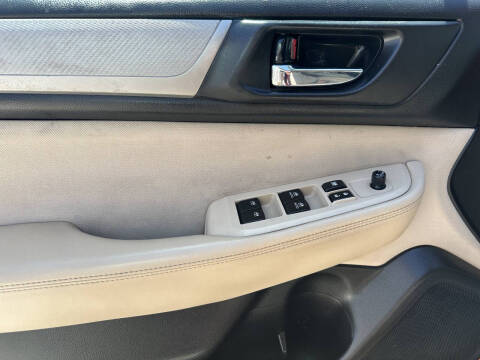 2017 Subaru Outback 2.5i Premium