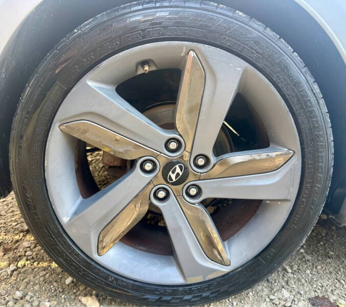 2013 Hyundai Veloster Turbo