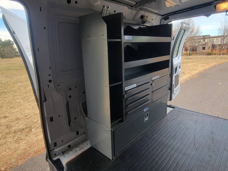 2005 Ford E-Series E-250