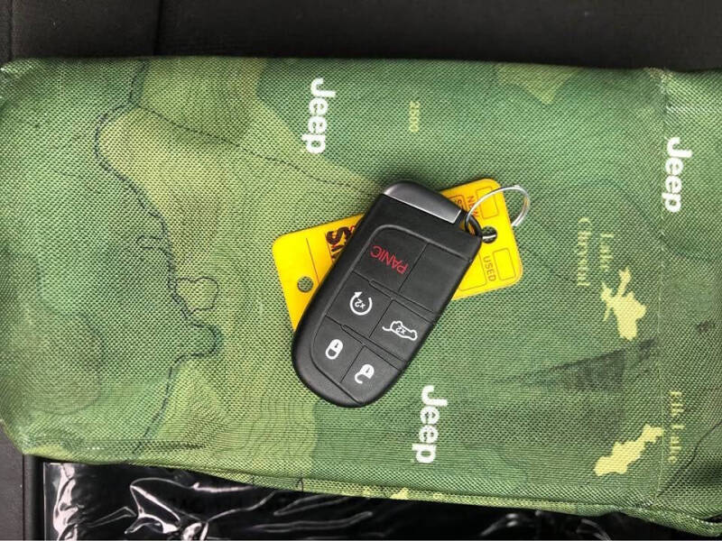 2019 Jeep Grand Cherokee Laredo