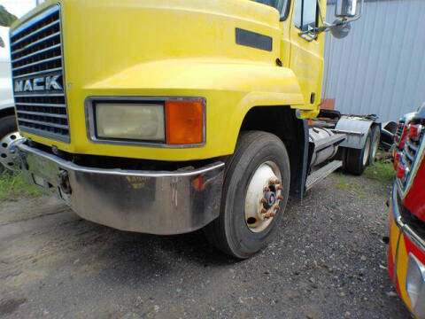 2000 Mack CH613