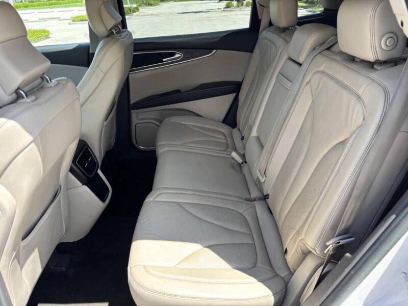 2016 Lincoln MKX Select