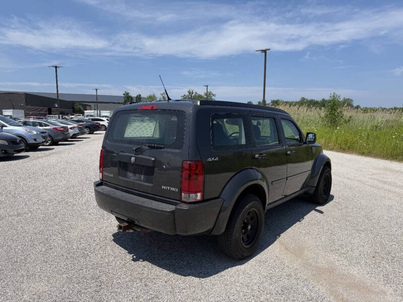 2011 Dodge Nitro SE