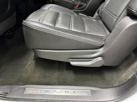 2016 GMC Yukon XL Denali