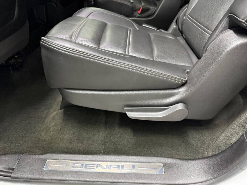 2016 GMC Yukon XL Denali