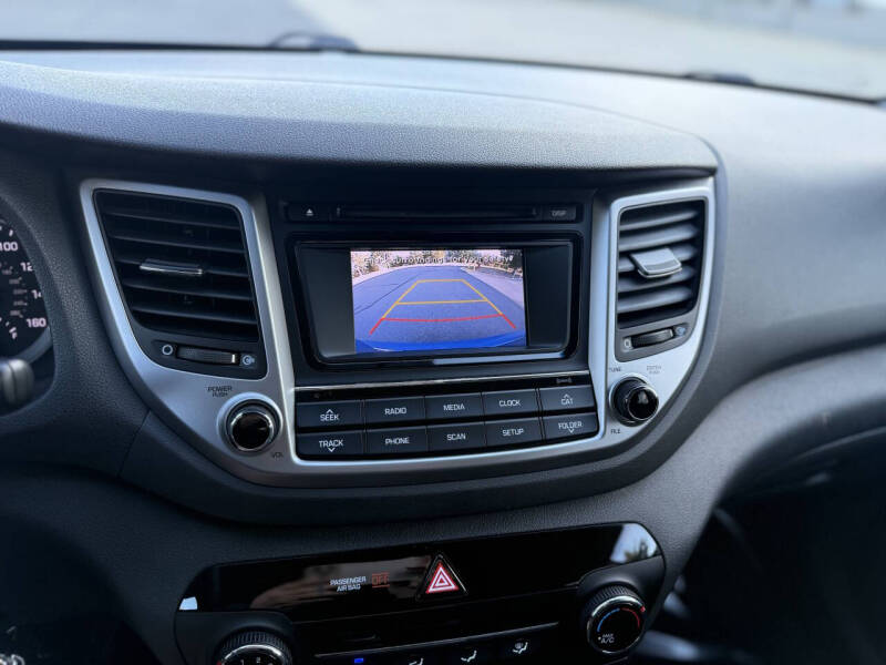 2017 Hyundai Tucson SE