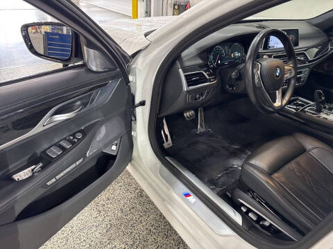 2017 BMW 7 Series 750i xDrive