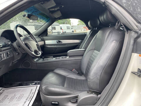 2002 Ford Thunderbird Deluxe