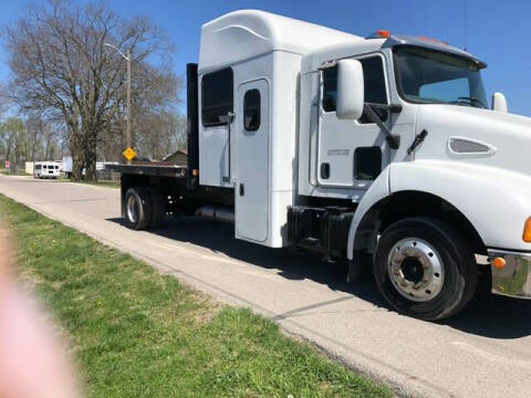 2008 Kenworth T300
