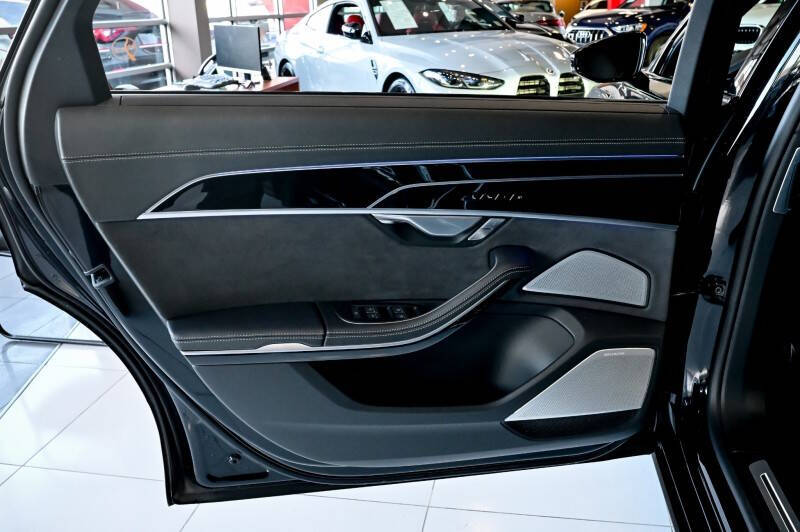 2022 Audi S8 4.0T quattro