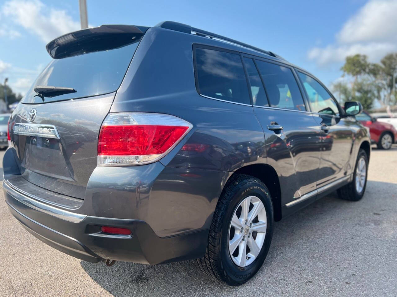 2012 Toyota Highlander for sale at J-R Auto Sales LLC in Houston, TX