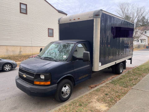 2015 Chevrolet Express for sale at Gordon Motor Cars, LLC in Frazer PA