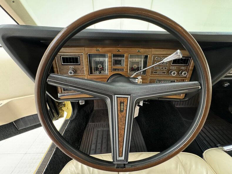 1973 Lincoln Continental