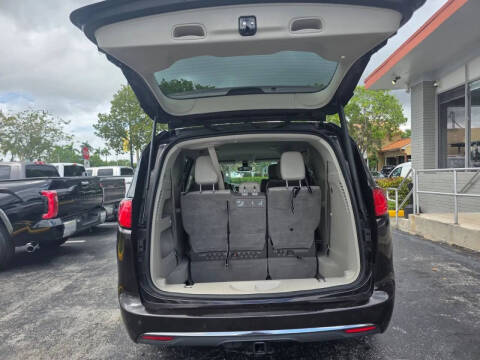 2017 Chrysler Pacifica