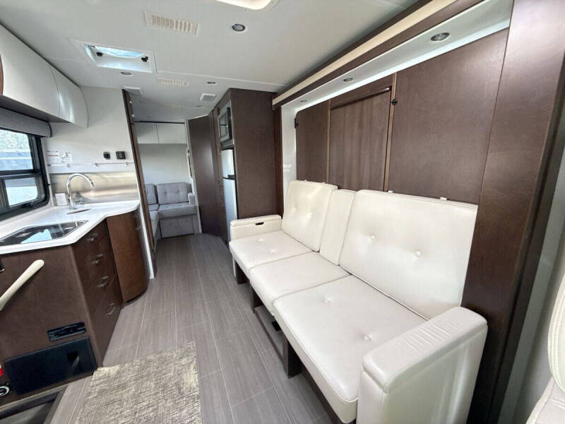 2017 Mercedes-Benz Sprinter