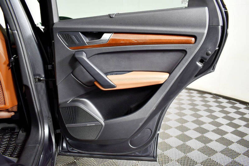 2022 Audi Q5 quattro S line Prem Plus 45 TFSI