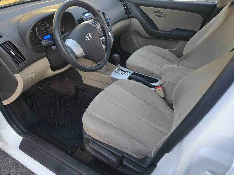 2009 Hyundai Elantra SE