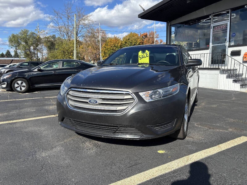 2018 Ford Taurus SEL