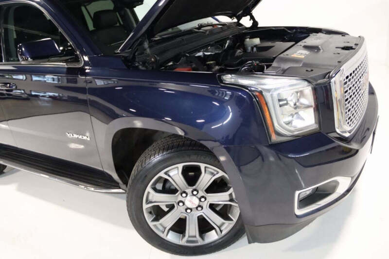 2017 GMC Yukon SLT