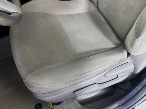 2014 Toyota Prius Plug-in Hybrid Advanced