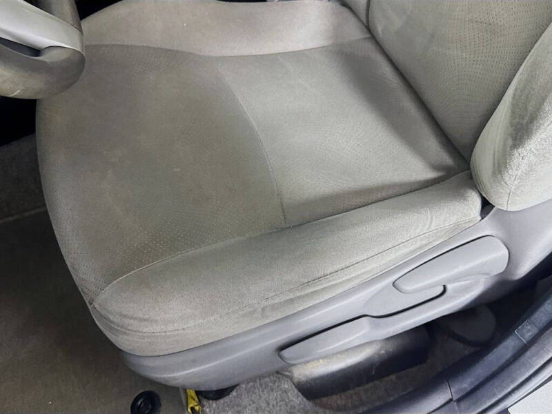 2014 Toyota Prius Plug-in Hybrid Advanced