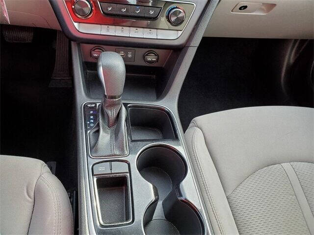 2019 Hyundai Sonata SE