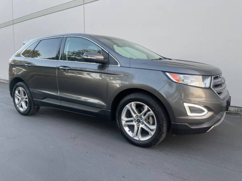 2017 Ford Edge Titanium