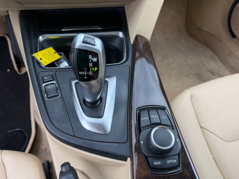 2015 BMW 3 Series 328i