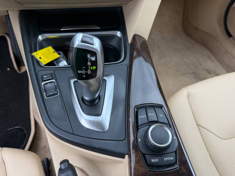 2015 BMW 3 Series 328i