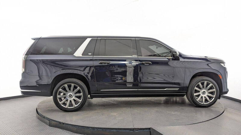 2021 Cadillac Escalade ESV Premium Luxury Platinum