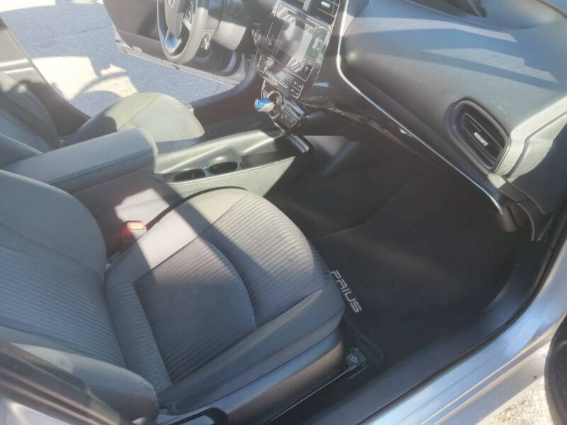 2016 Toyota Prius Two