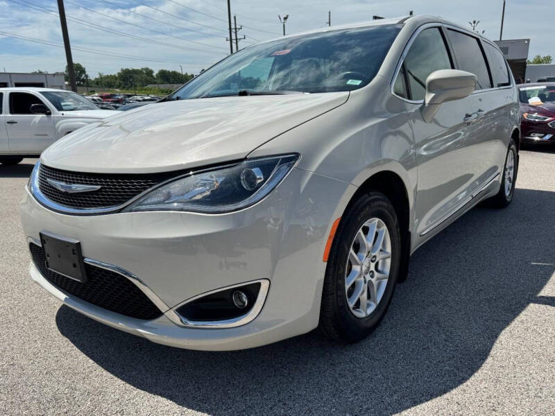 2020 Chrysler Pacifica Touring