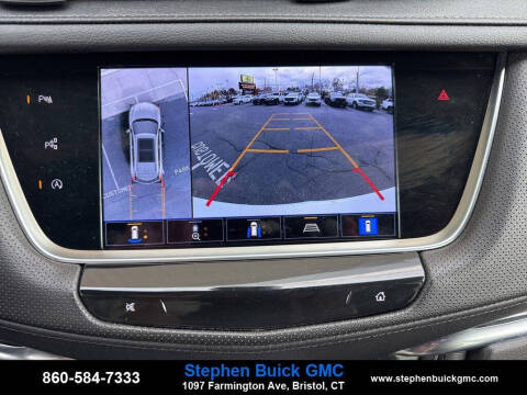 2022 Cadillac XT5 Premium Luxury