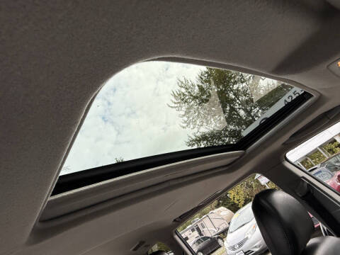 2012 Toyota Highlander SE