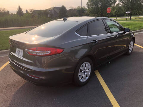 2020 Ford Fusion for sale at Ryan Motors in Frankfort IL
