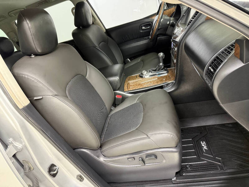 2017 Infiniti QX80