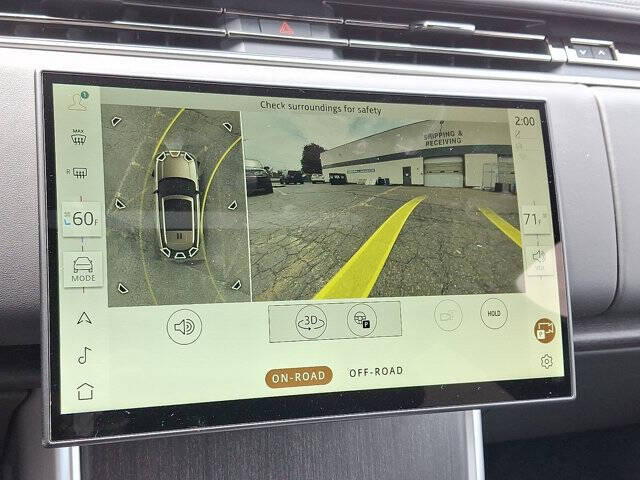 2025 Land Rover Range Rover P550e SE