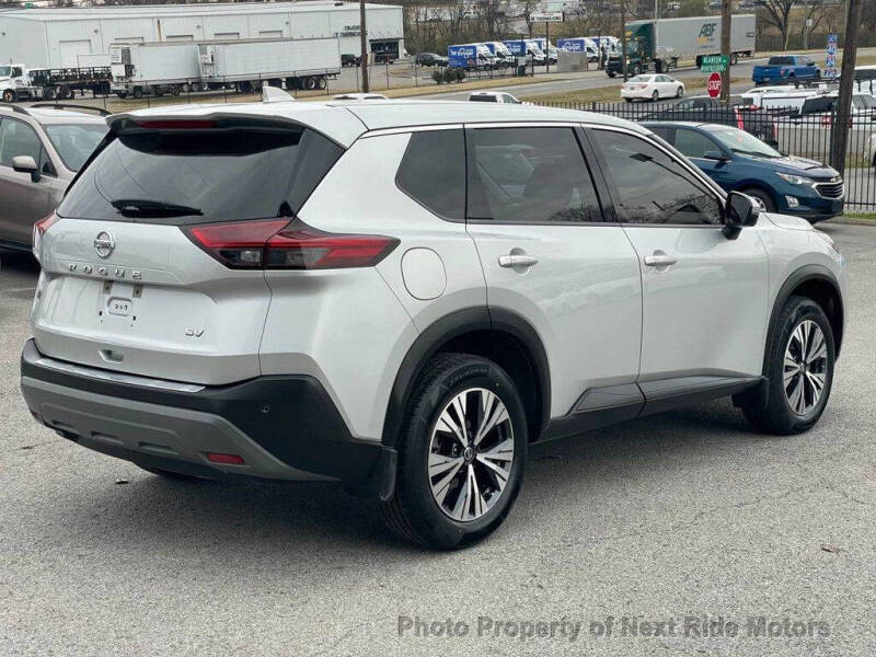 2021 Nissan Rogue SV