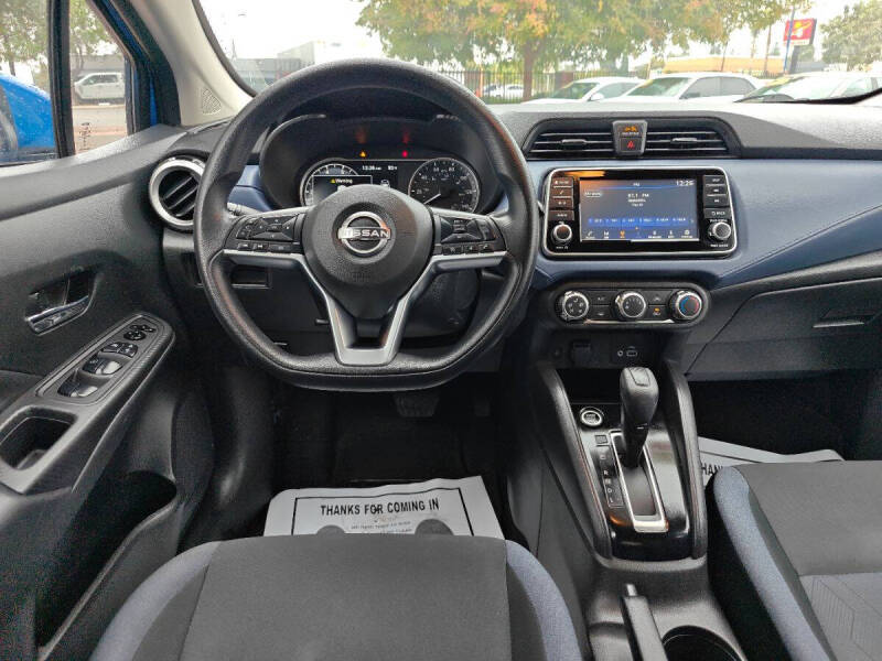 2023 Nissan Versa SV