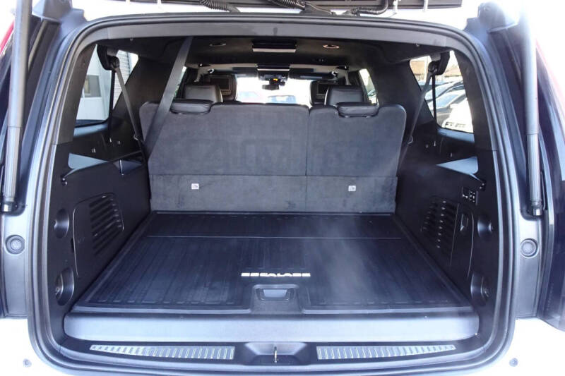 2019 Cadillac Escalade ESV Platinum