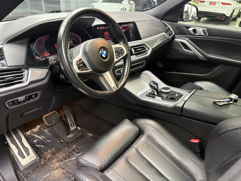 2021 BMW X6 sDrive40i
