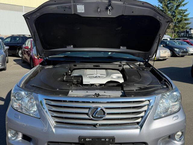 2009 Lexus LX 570