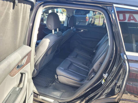 2020 Audi Q7 quattro Premium Plus 55 TFSI