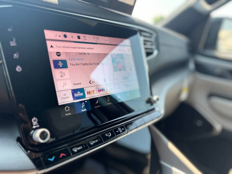 2025 Jeep Wagoneer L