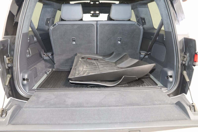 2022 Rivian R1S Launch Edition