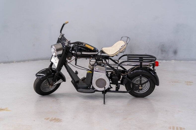 1963 Cushman Eagle Model 765